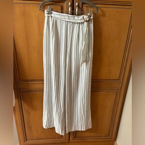 Ladies Flowy Wide Leg Pants in Blue & Tan. Size S